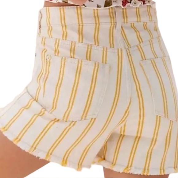 Pilcro The Wanderer Yellow White Stripe Low-Rise Shorts S 25 Summer Resort Boho - Picture 3 of 7